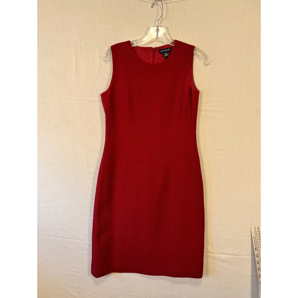 Ann Taylor Red Wool Sleeveless Sheath Dress Size 2 Textured Business Formal